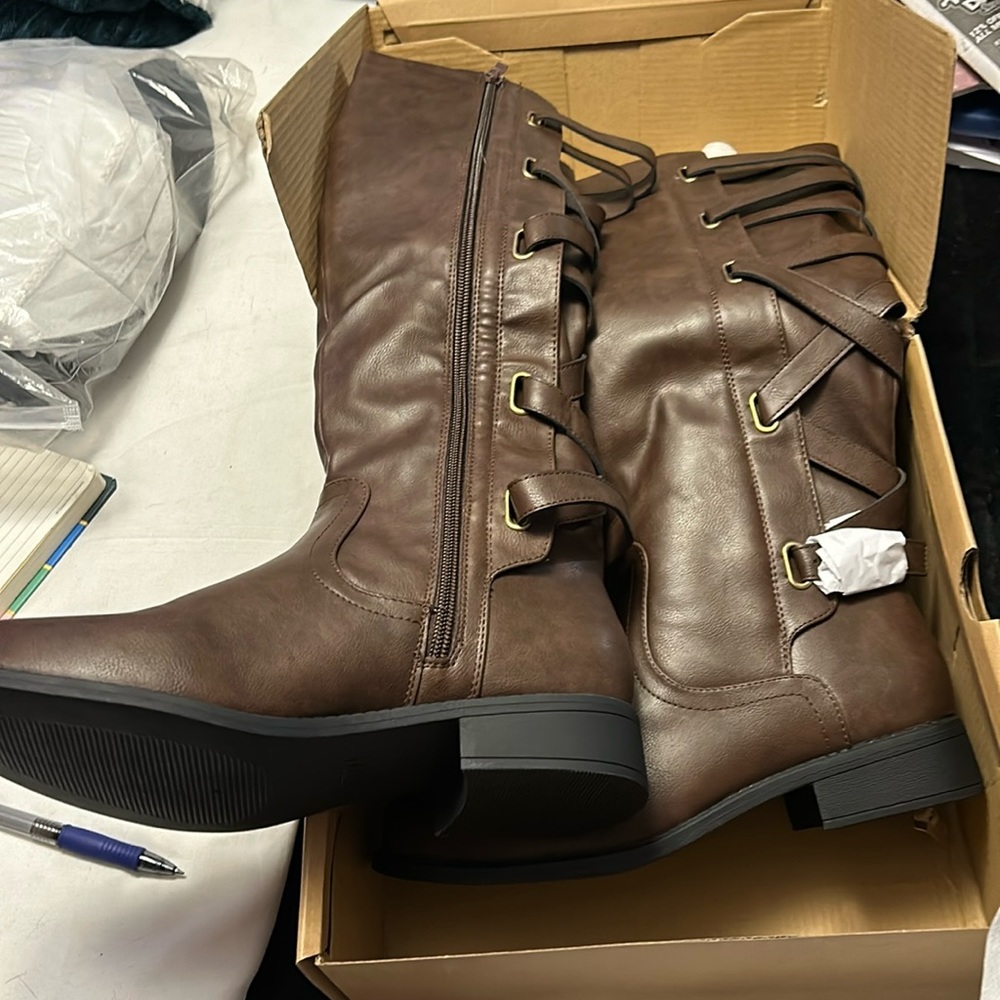 Womens boots